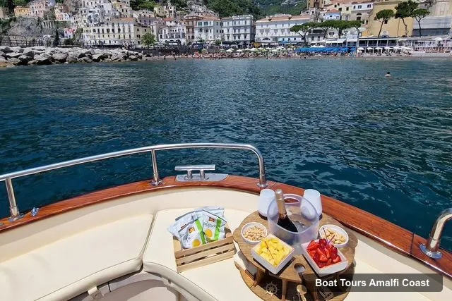 Amalfi Coast Boat Cruises – Private boat tour along the Amalfi Coast