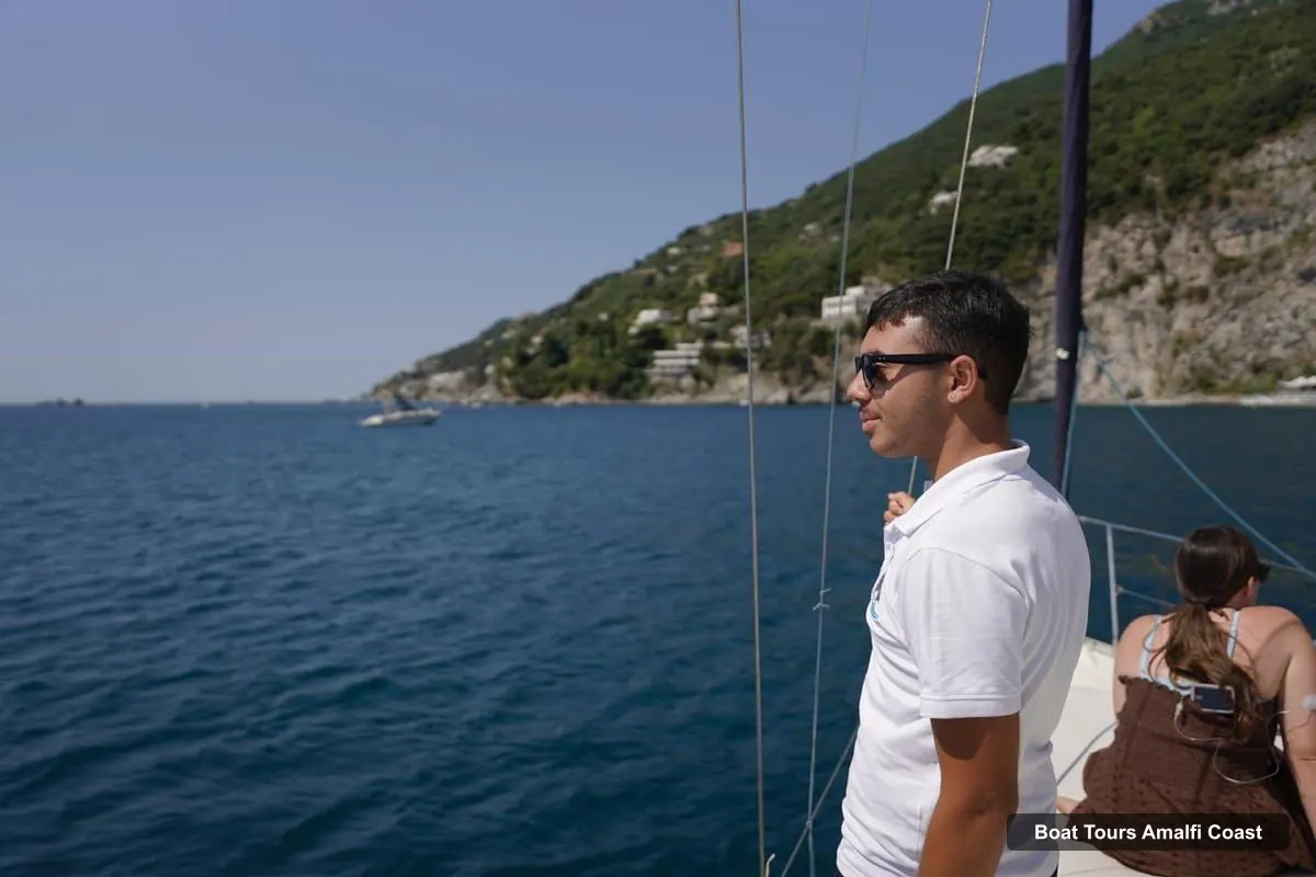 Amalfi Coast Boat Trips – Amalfi Coast Full-Day Sailboat Trip with Lunch (photo 2)