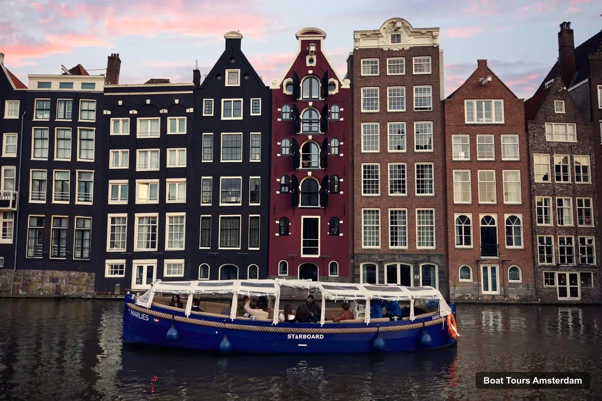 Boat Tours Amsterdam – Canal Booze Cruise with Unlimited Drinks Option (photo 2)