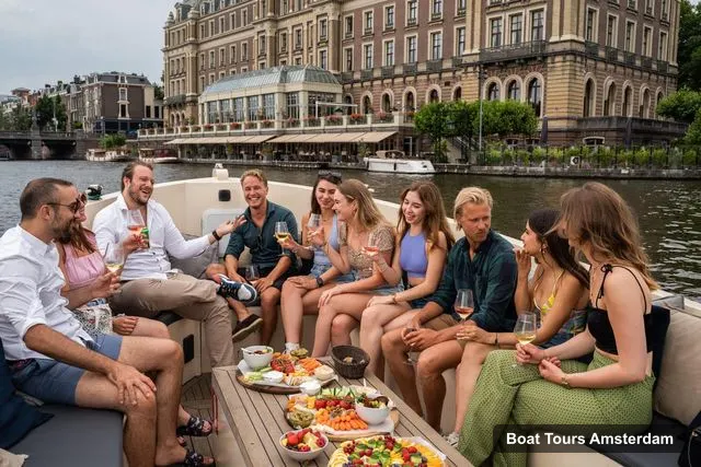 Boat Tours Amsterdam – Private Canal Booze Cruise with Unlimited Drinks