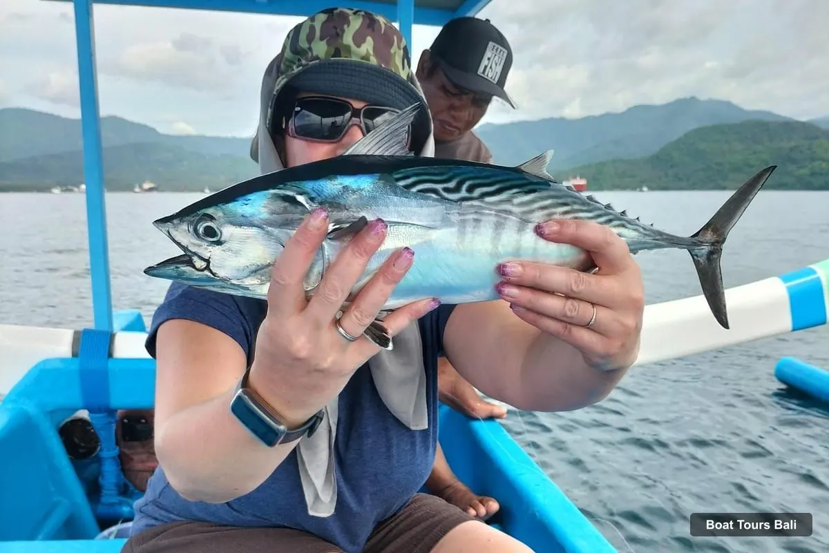 Bali Boat Cruises – Fishing Charter Private Boat with Pickup & drop off (photo 2)