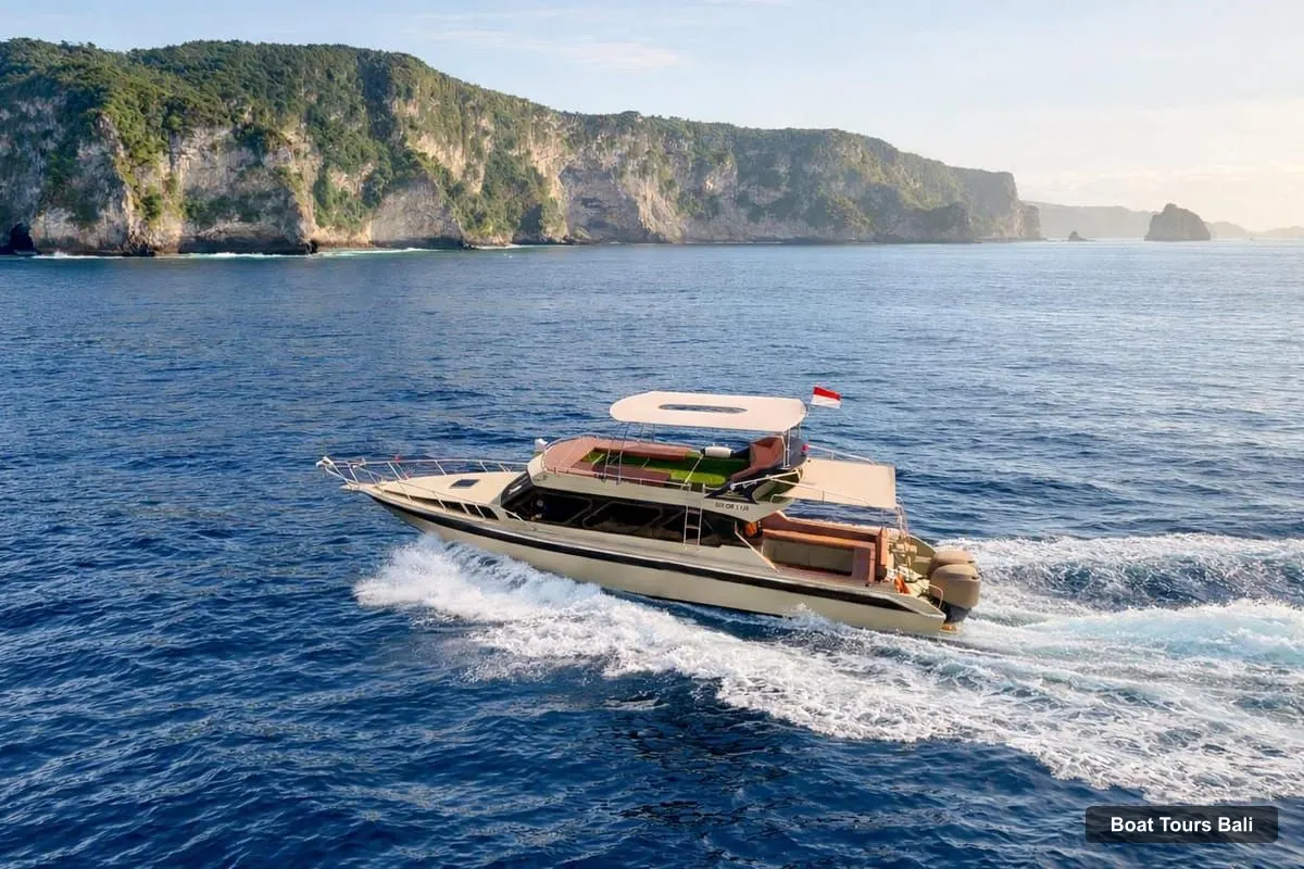 Boat Tours in Bali – Private Yacht Nusa Penida Manta Snorkeling & Land Tour