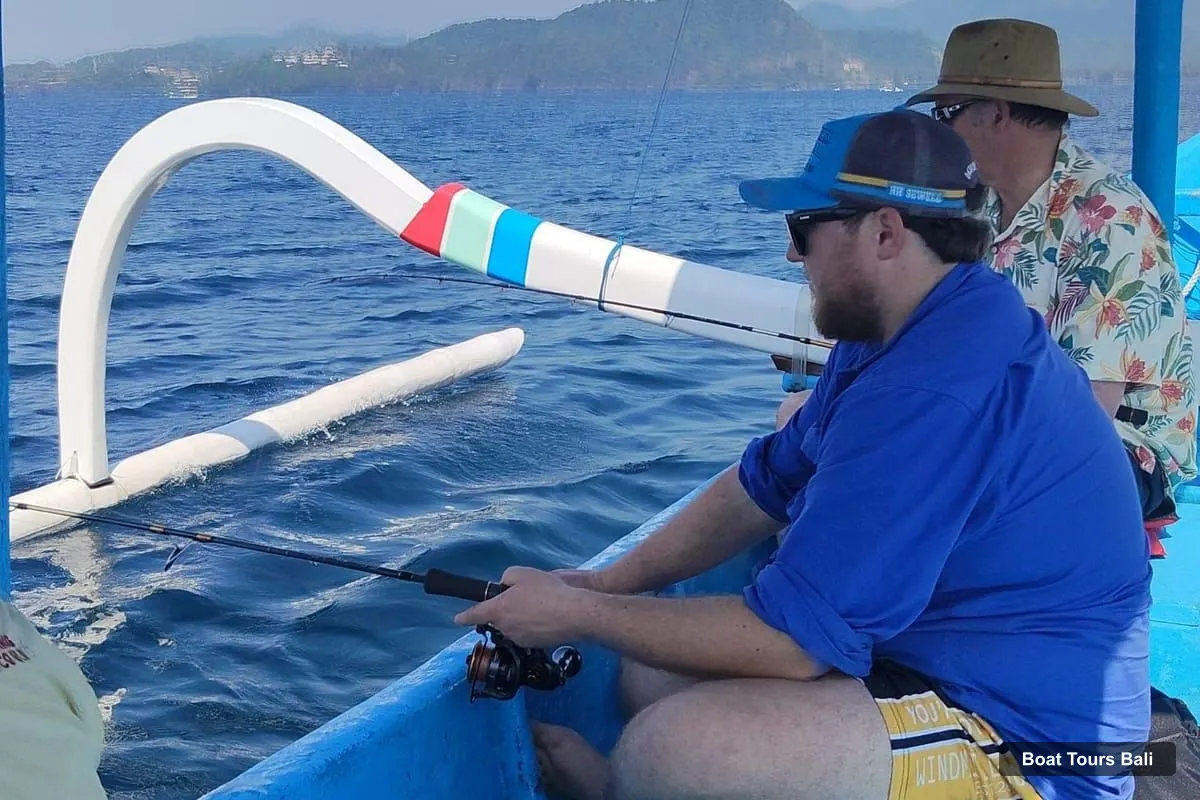 Boat Tours Bali – Private Sunrise Fishing and Sightseeing Boat Trip (photo 3)