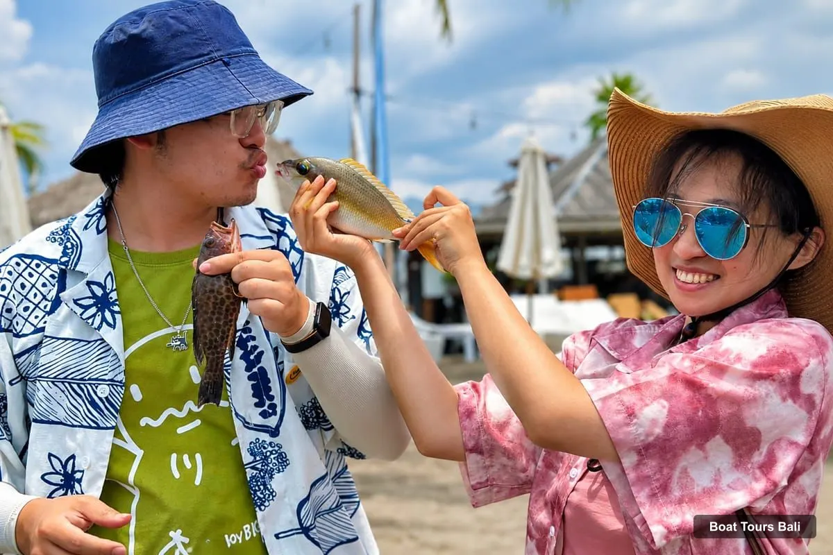 Boat Tours in Bali – Bali/Lovina: Private Fishing Tour with Snorkeling Option (photo 4)