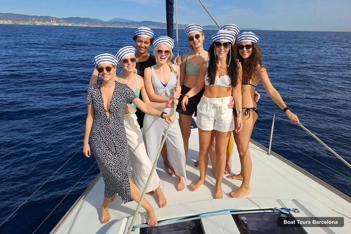Boat Tours in Barcelona – Private Daytime Cruise on a 15-Meter Luxury Yacht