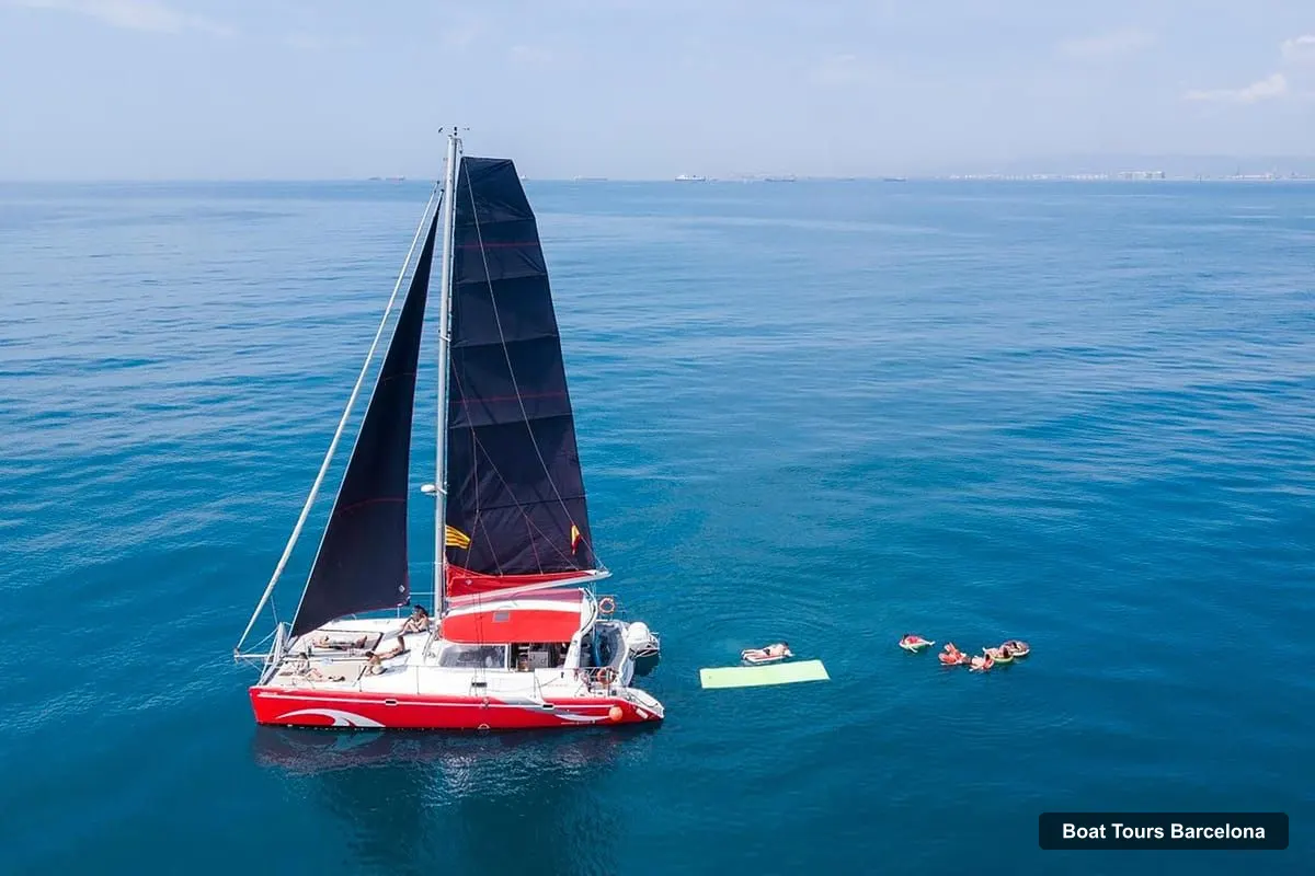 Barcelona Boat Trips – Sunset & Day Catamaran Cruise with Tapas & Drinks (photo 2)