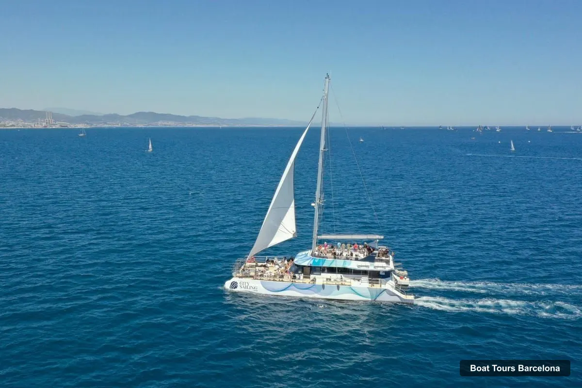 Boat Tours in Barcelona – Daytime or Sunset Catamaran Cruise with Music (photo 5)