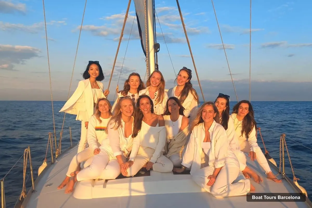 Boat Tours in Barcelona – Luxury Private Sunset Yacht Cruise for Up to 11 (photo 2)