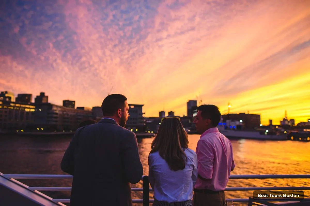 Boat Tours Boston – City Cruises Sunset Skyline Cruise with Commentary