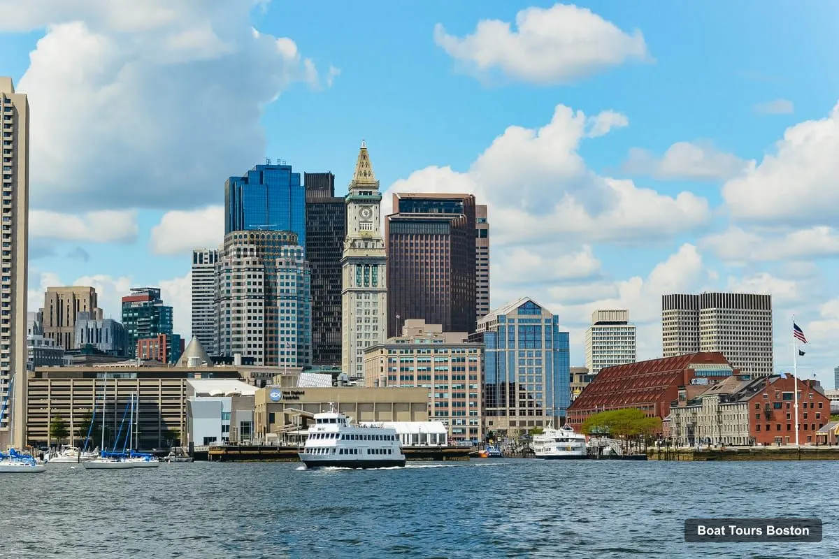Boat Tours in Boston – City Cruises Historical Sightseeing Cruise (photo 3)