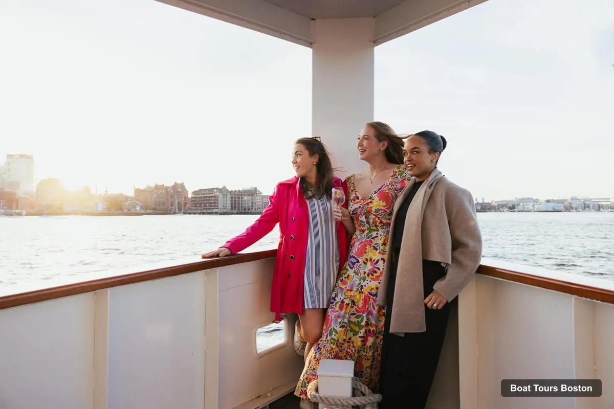 Boston Boat Cruises – Harbor Sunset Yacht Cruise (photo 5)