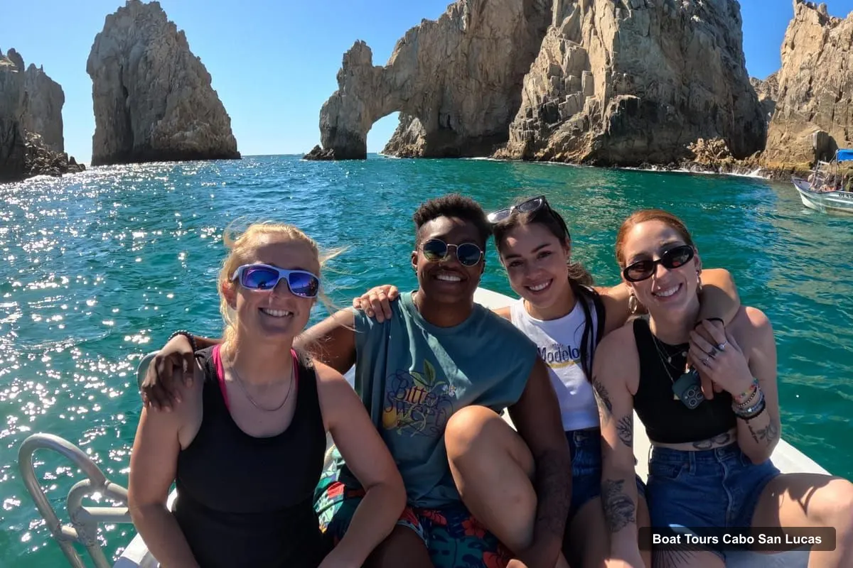 Boat Tours Cabo San Lucas – Los Cabos Arch & Lover’s Beach Tour + Snorkeling Tour (photo 2)