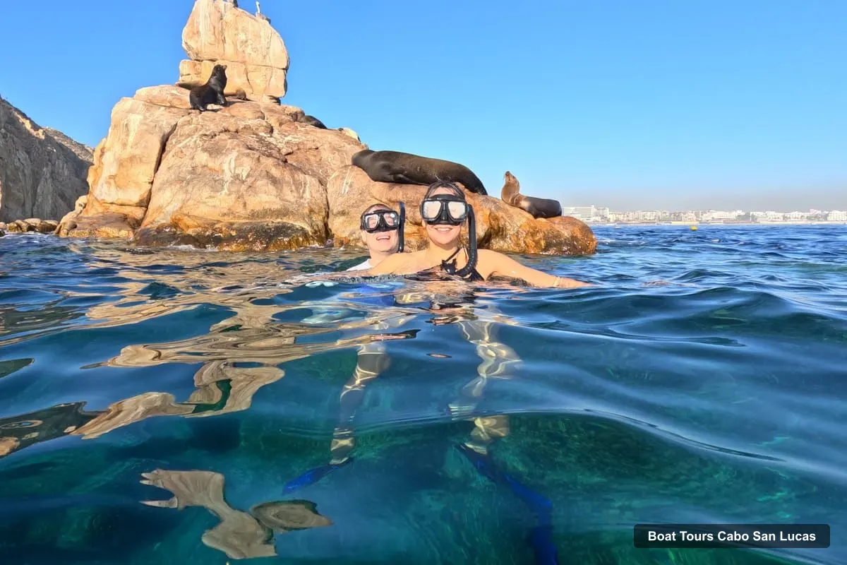Boat Tours Cabo San Lucas – Los Cabos Arch & Lover’s Beach Tour + Snorkeling Tour (photo 3)