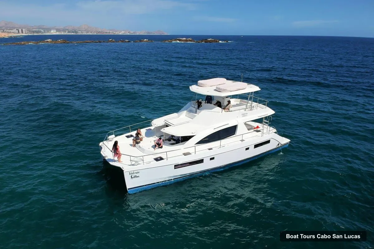 Boat Tours Cabo San Lucas – Luxury Catamaran and Snorkelling with Lunch