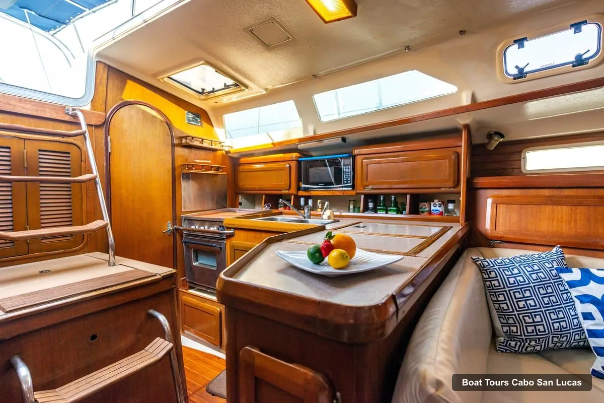 Boat Tours in Cabo San Lucas – Private 38-Foot Sailing Boat (photo 4)