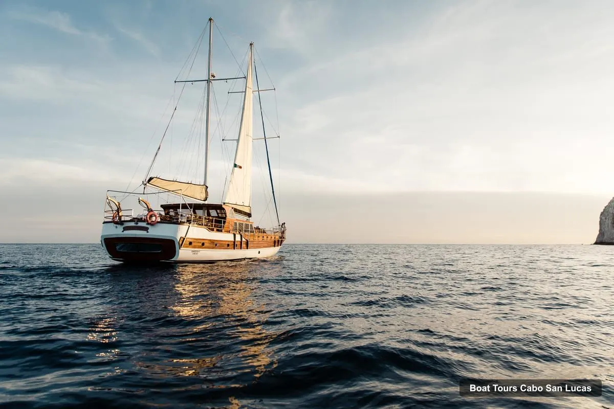 Cabo San Lucas Boat Cruises – Sunset Yacht Cruise w/Chef Dinner & Open Bar (photo 3)