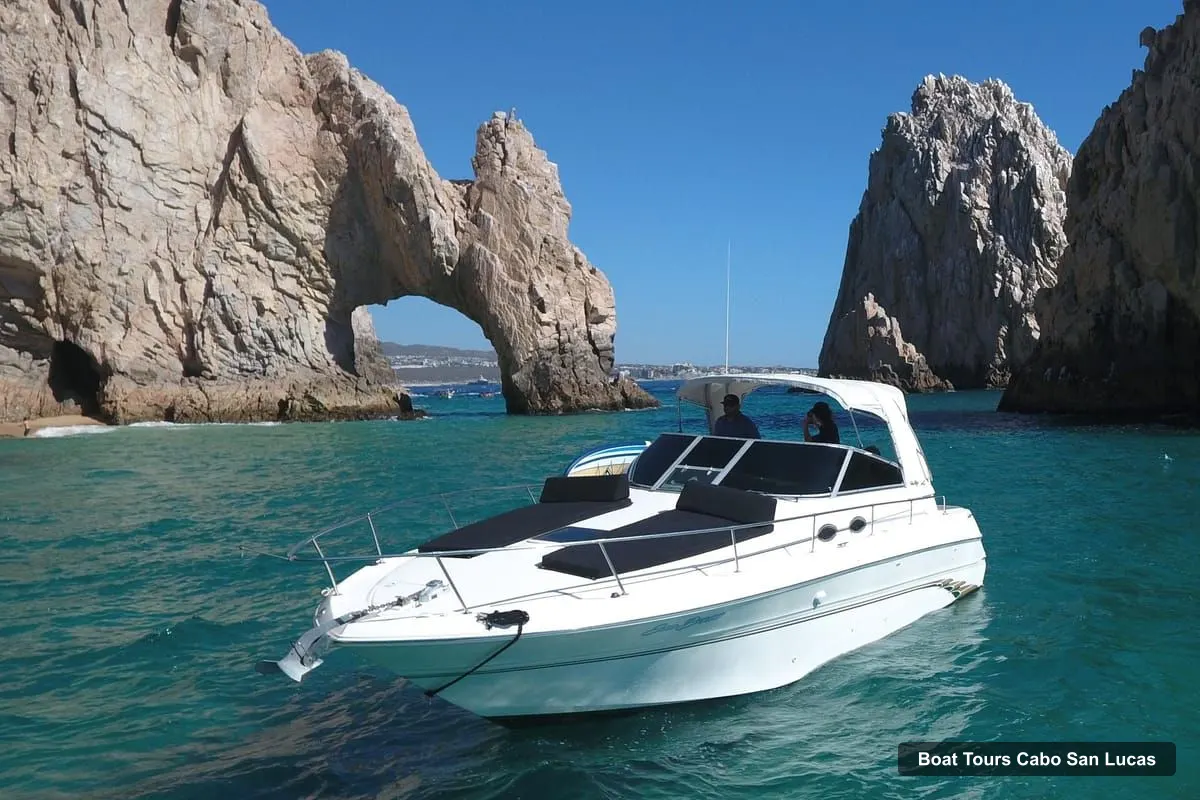 Cabo San Lucas Boat Trips – Cabo San Lucas Private Yacht 1 Hour Express Highlight Cruise (photo 5)