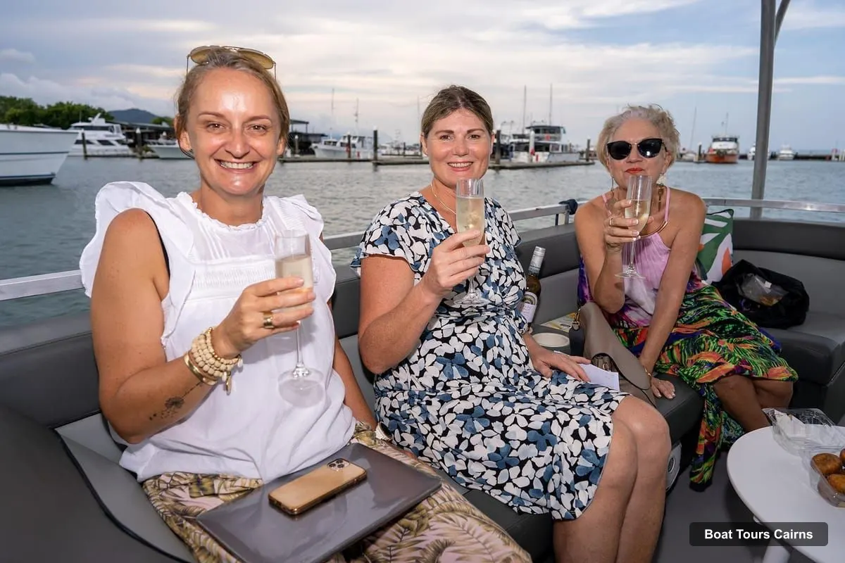 Cairns Boat Cruises – 90-minute Sunset Inlet River Cruise (photo 3)