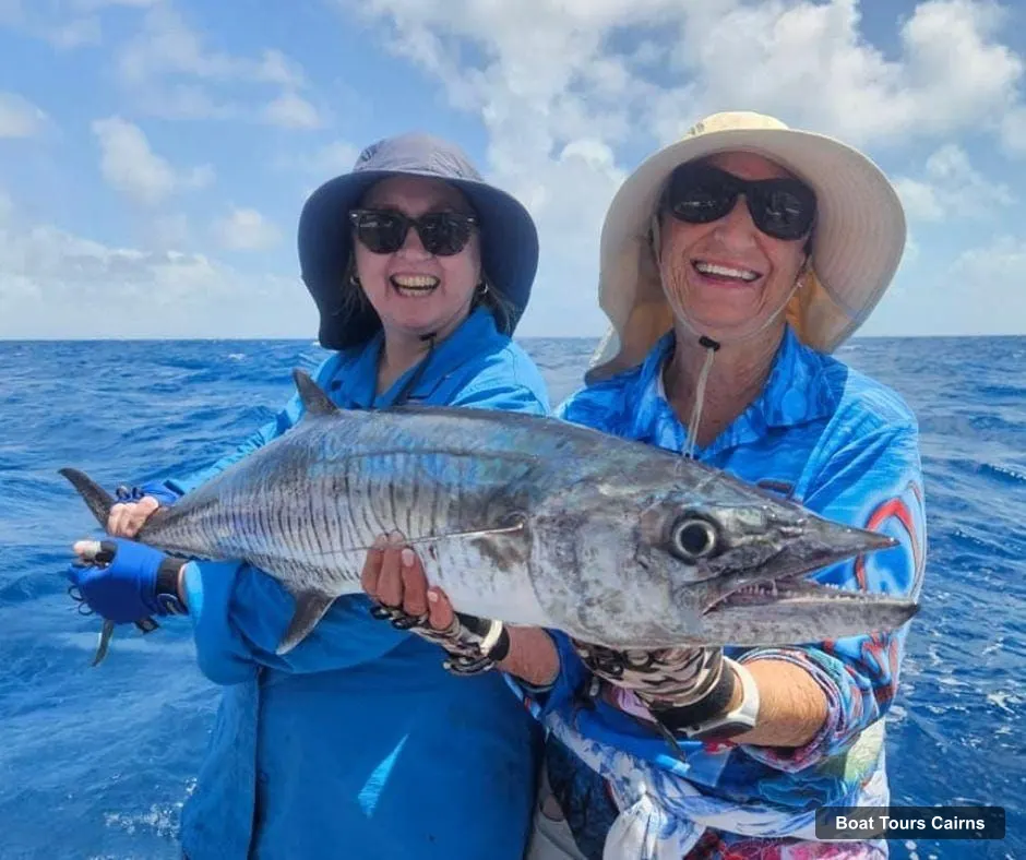 Cairns Boat Trips – Great Barrier Reef Fishing Charter with Lunch (photo 4)