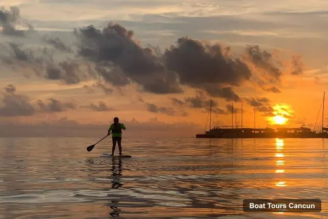 Boat Tours Cancun – Sunrise/Sunset Stand-Up Paddleboarding Tour