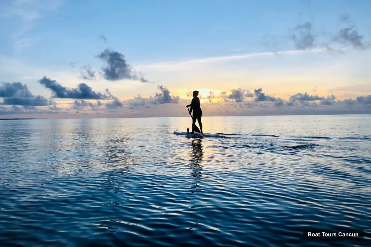 Boat Tours Cancun – Sunrise/Sunset Stand-Up Paddleboarding Tour (photo 2)