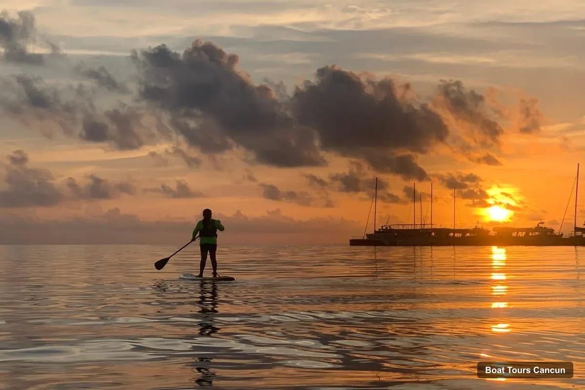 Boat Tours Cancun – Sunrise/Sunset Stand-Up Paddleboarding Tour
