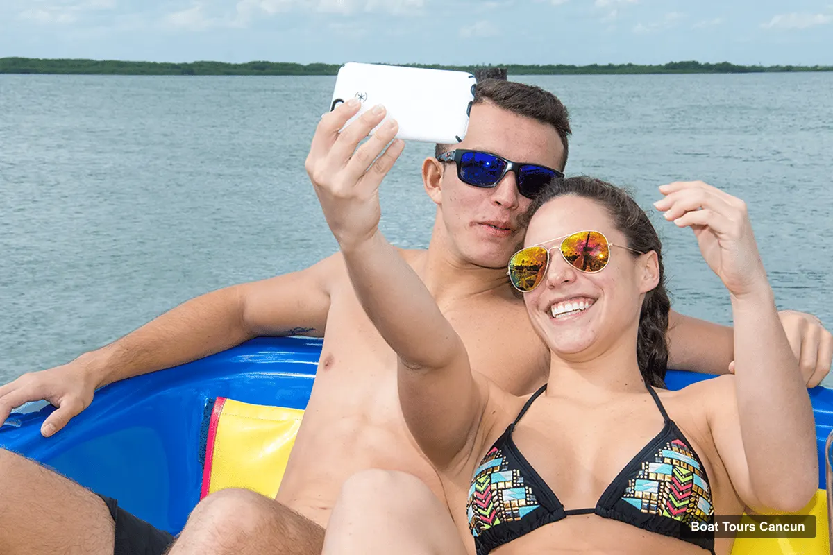 Boat Tours in Cancun – Skyrider Parasailing Experience (photo 5)