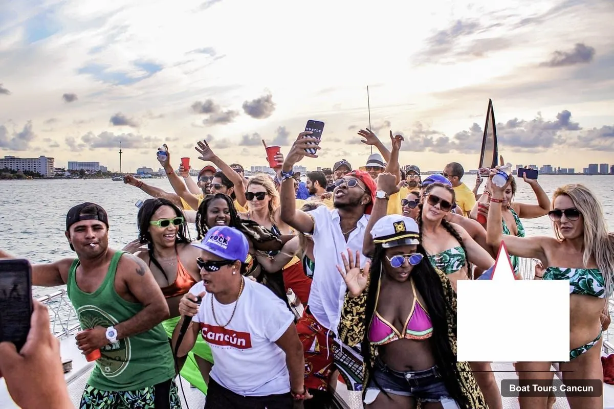 Cancun Boat Cruises – Rockstar Boat Party Cancun - Booze Cruise Cancun (18+) (photo 4)