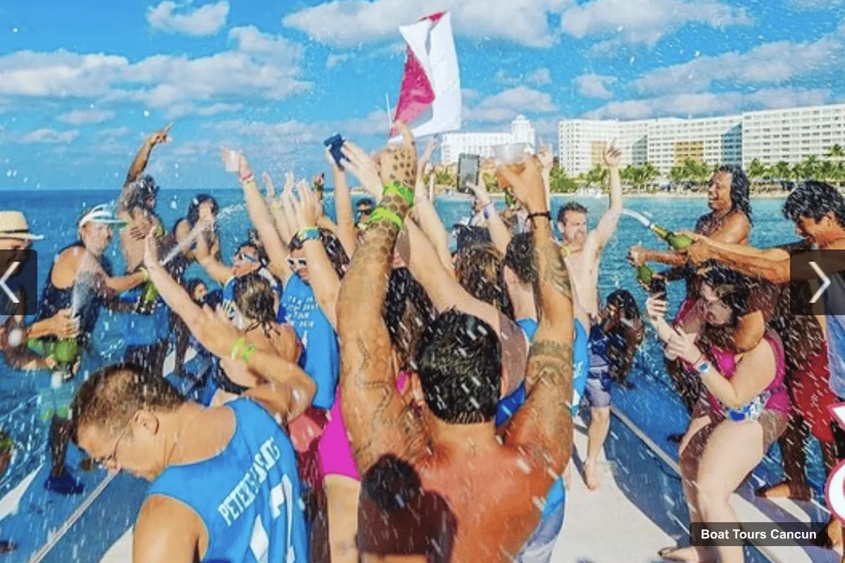 Cancun Boat Cruises – Rockstar Boat Party Cancun - Booze Cruise Cancun (18+)