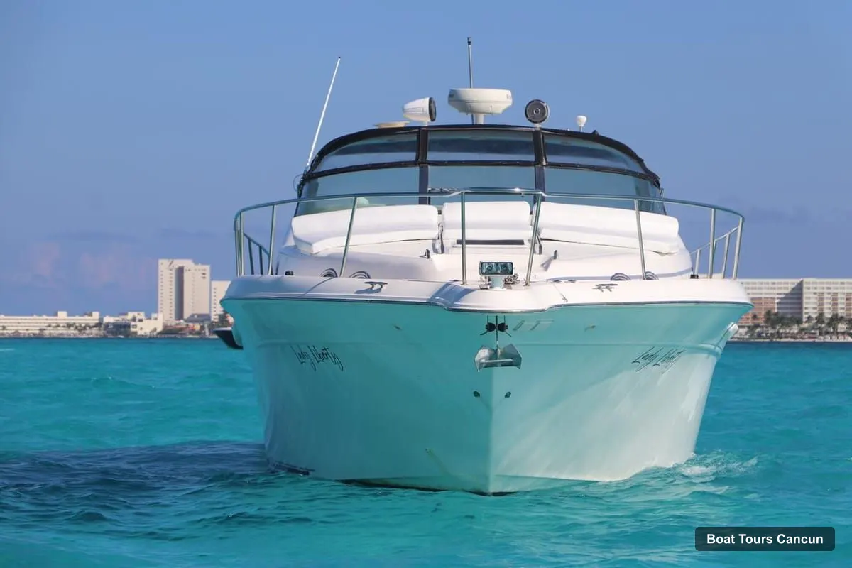 Cancun Boat Trips – Private Luxury Yacht Cruise for Up to 14 Guests (photo 5)