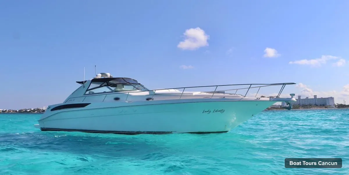 Cancun Boat Trips – Private Luxury Yacht Cruise for Up to 14 Guests
