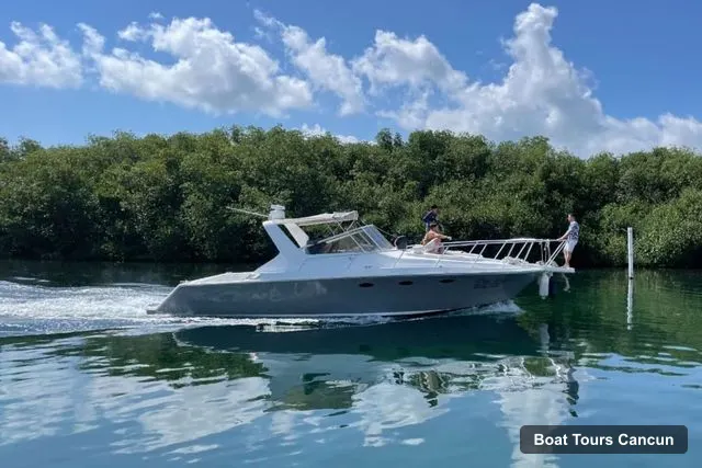 Cancun Boat Trips – Private Yacht Tour