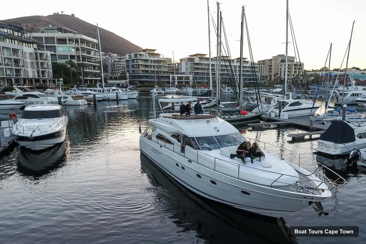 Cape Town Harbor Cruise – 8-Hour Private Yacht Charter with Drinks & Snacks