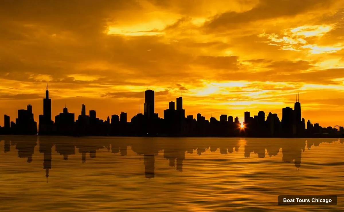 Boat Tours in Chicago – 1.5-Hour Scenic Sunset Lake Cruise (photo 2)