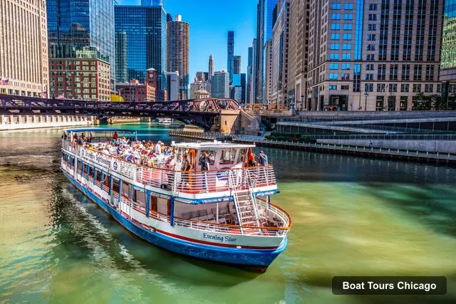 Boat Tours in Chicago – Architecture River Cruise Skip-the-Ticket Line