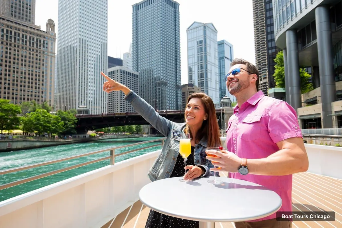 Chicago Boat Cruises – City Cruises Chicago: Brunch, Lunch, or Dinner River Cruise (photo 3)