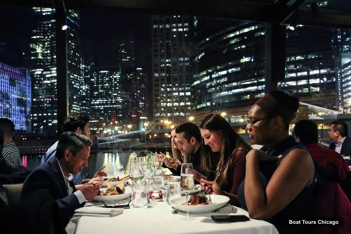 Chicago Boat Cruises – City Cruises Chicago: Brunch, Lunch, or Dinner River Cruise (photo 5)