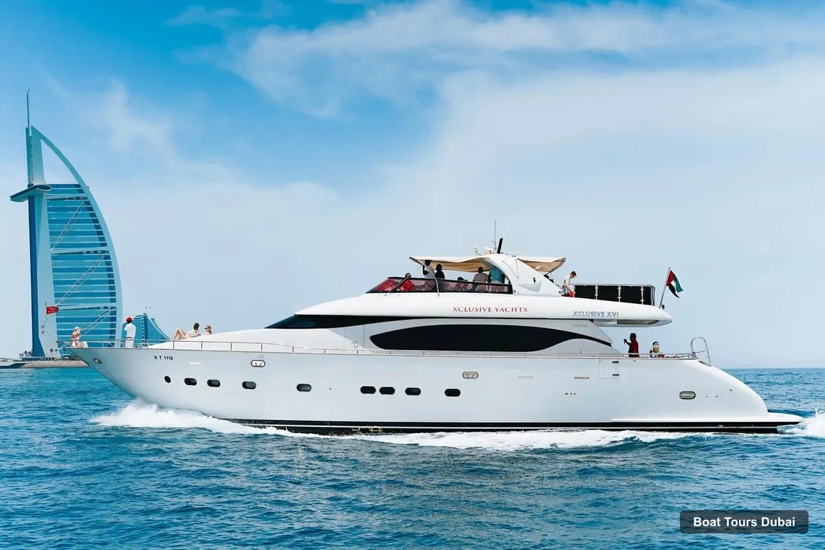 Boat Tours Dubai – Luxury Yacht Tour with Breakfast or BBQ Option (photo 2)