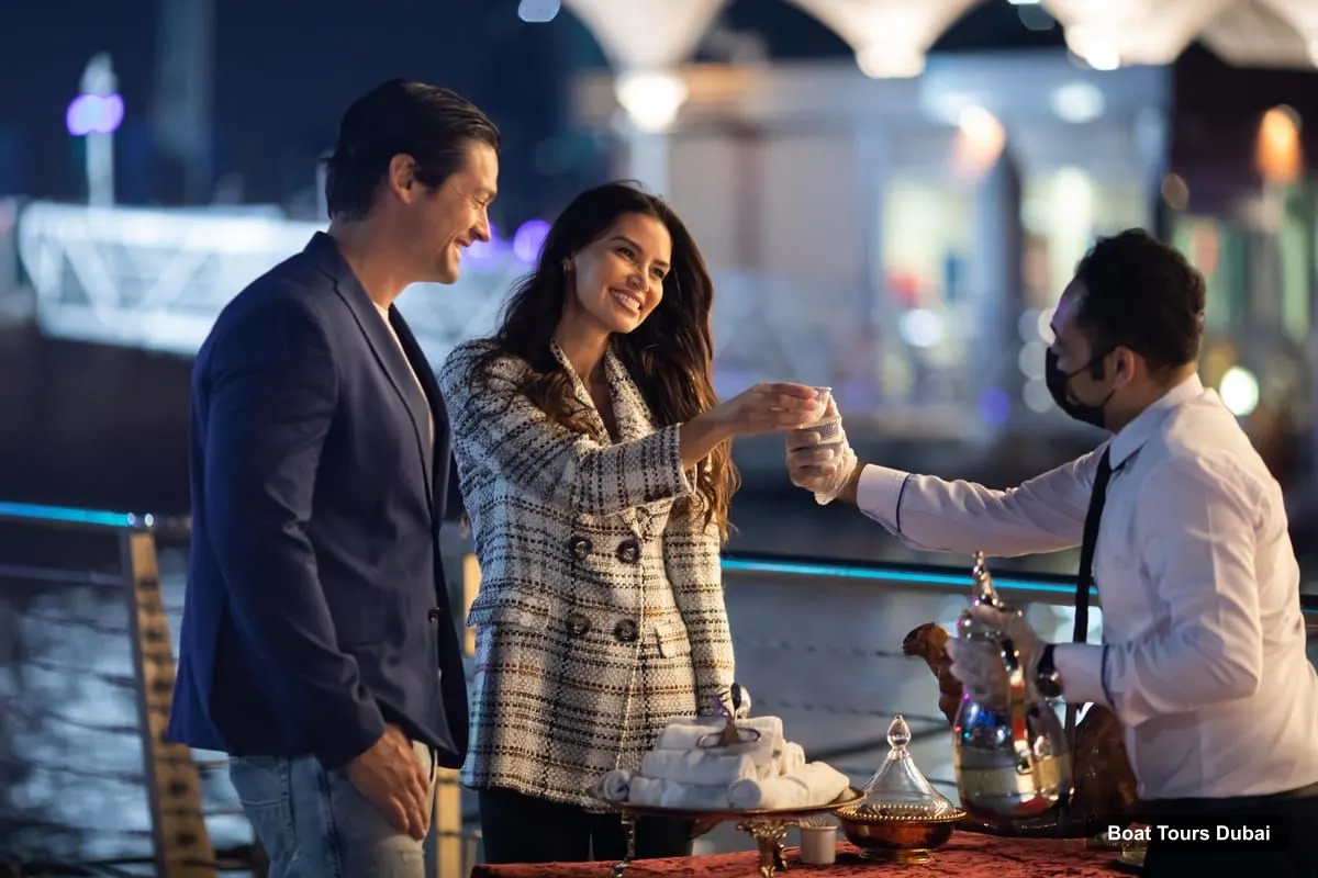 Dubai Boat Cruises – Luxury Canal Dinner Cruise with Optional Transfers (photo 3)