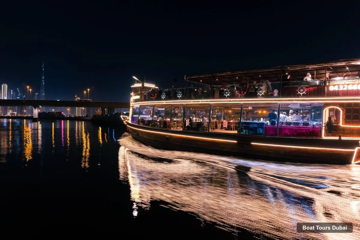 Dubai Boat Cruises – Luxury Canal Dinner Cruise with Optional Transfers