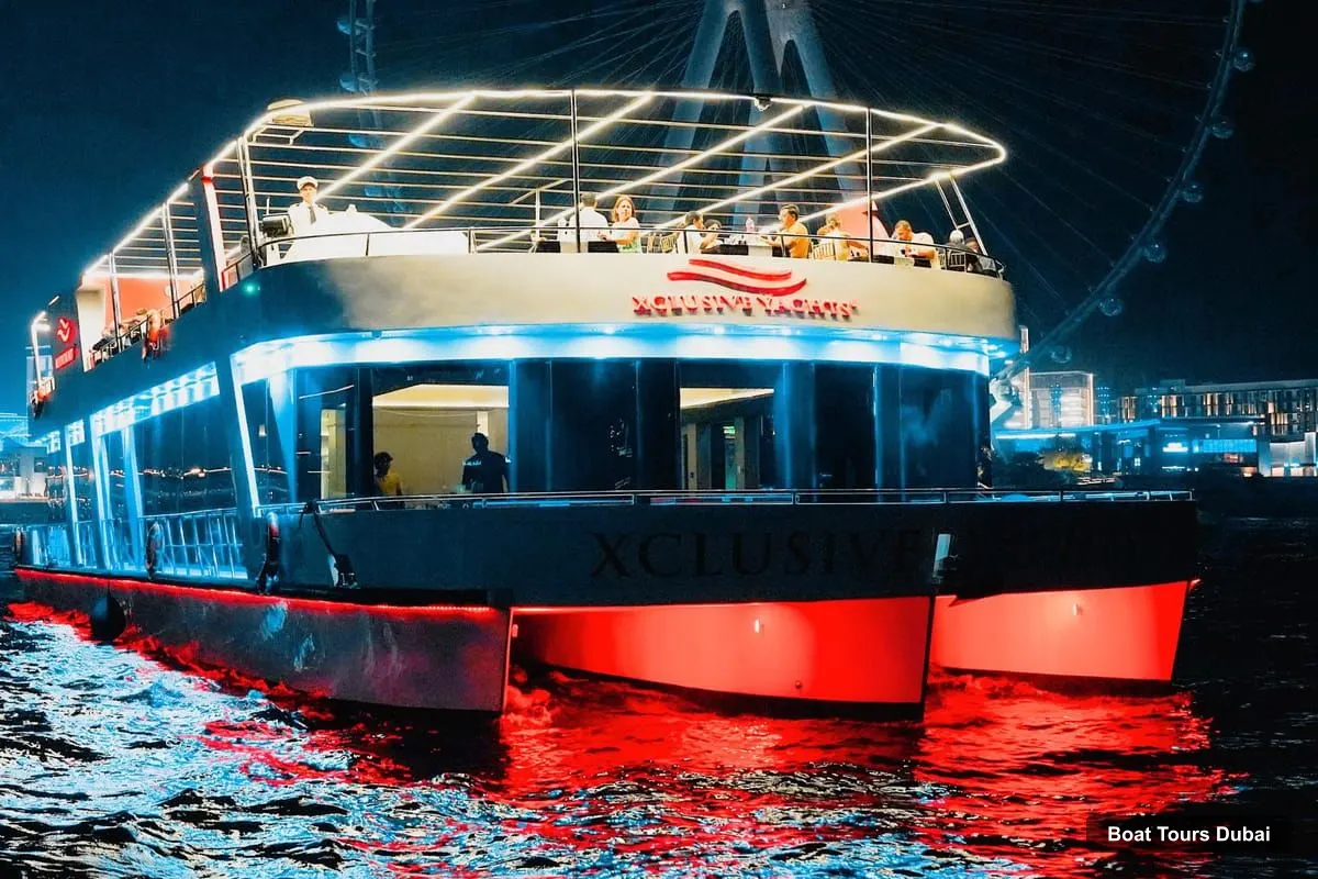 Dubai Boat Cruises – Sunset or Dinner Cruise with Live Music & Open Bar