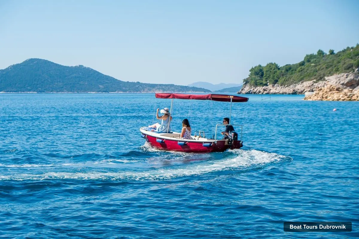 Dubrovnik Boat Trips – Retro Boat Rental with Snorkeling Gear (photo 5)
