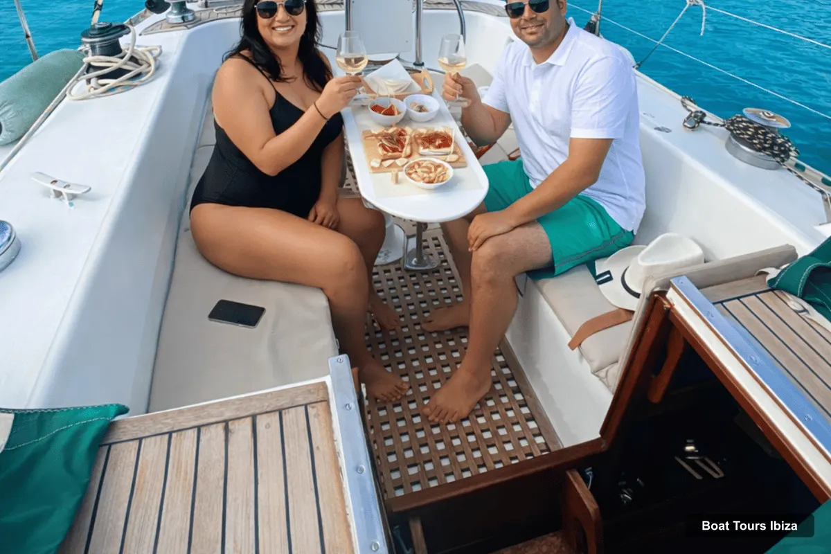 Boat Tours in Ibiza – Private Sailboat Day Trip from Ibiza to Formentera