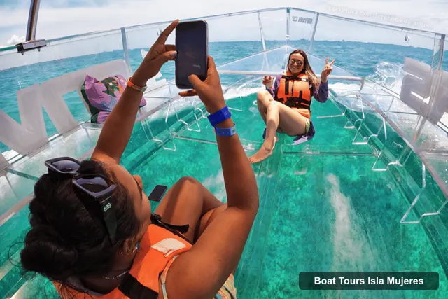 Boat Tours Isla Mujeres – Clear Boat Ride