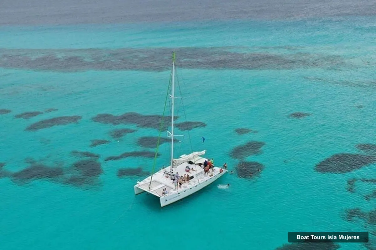 Isla Mujeres Boat Trips – Isla Mujeres Catamaran Tour: Snorkel & Beach Adventure (photo 4)