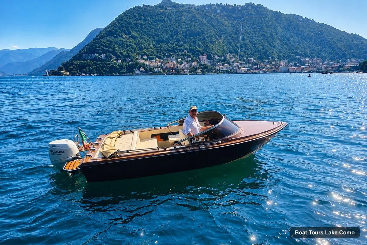 Lake Como Boat Cruises – Lake Como: Private Tour - Classic Vintage Boat with coverage (photo 5)