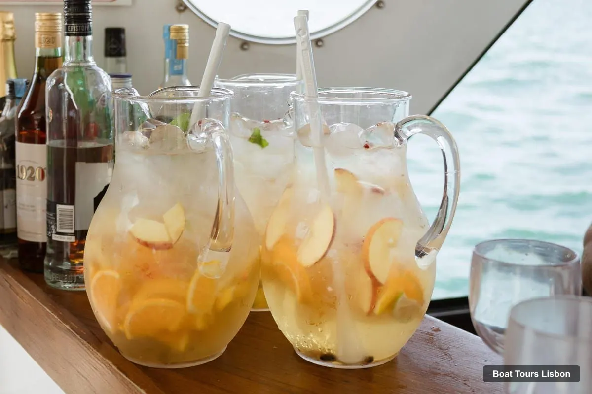 Boat Tours in Lisbon – Lisbon Sunset DJ Party Cruise with Pizza & Drinks (photo 2)