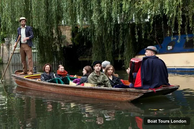 London Boat Trips – Regent's Canal (Punting) Boat Ride with Live Music