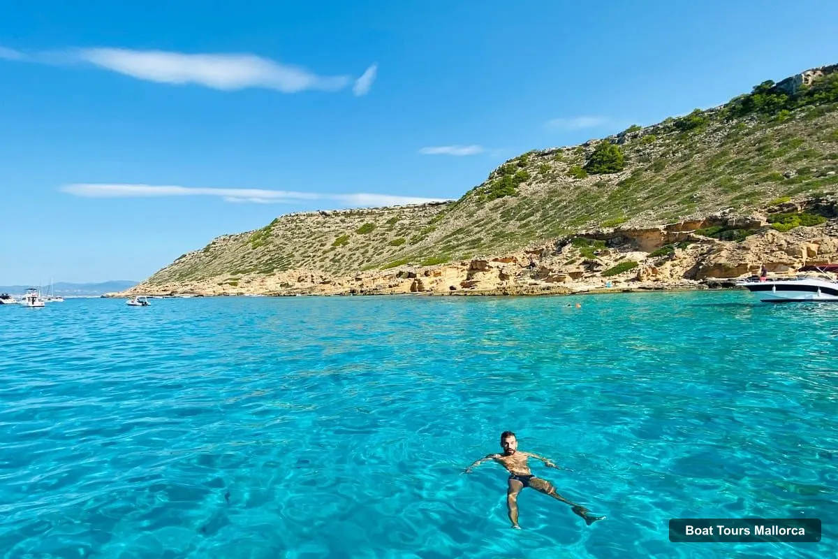 Boat Tours in Mallorca – Private Mallorca Boat Rental (No License Needed) (photo 4)