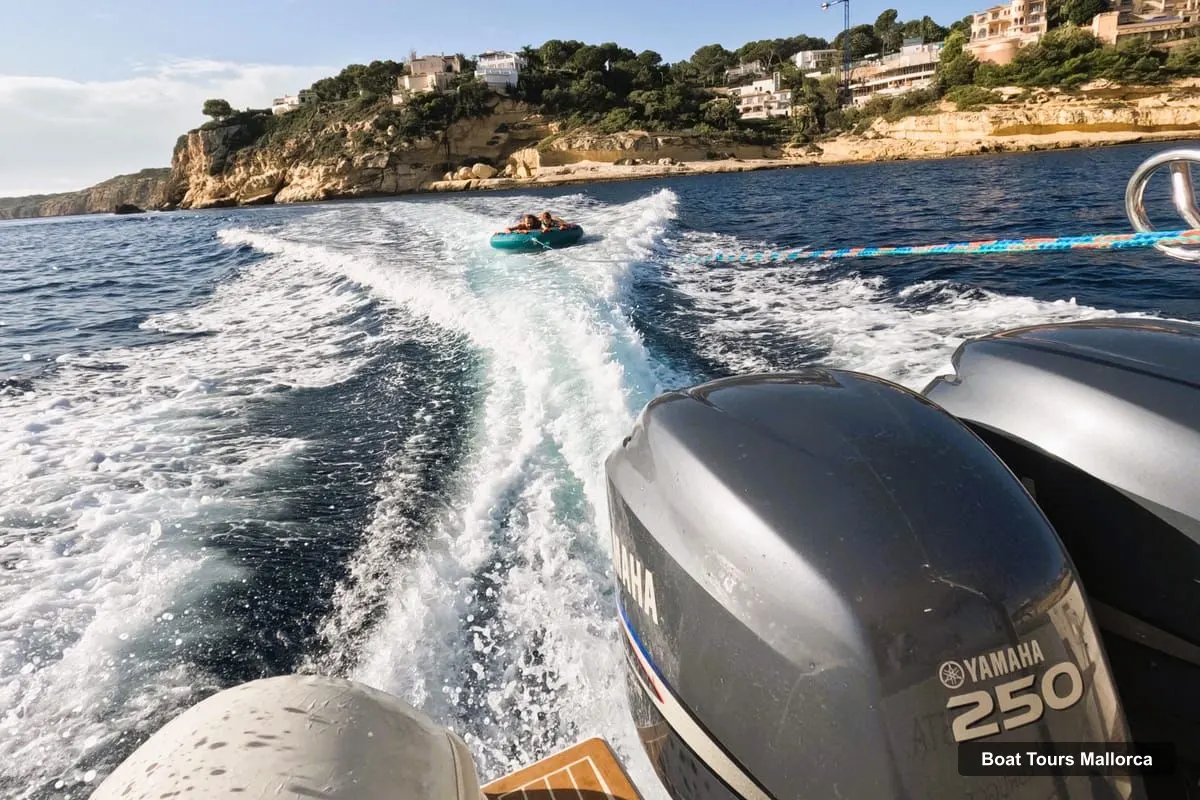 Mallorca Boat Trips – Private Boat Charter, Meal, Drinks, SUP & Tubing (photo 5)